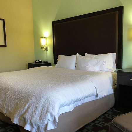 Hampton Inn & Suites Nashville At Opryland Kültér fotó