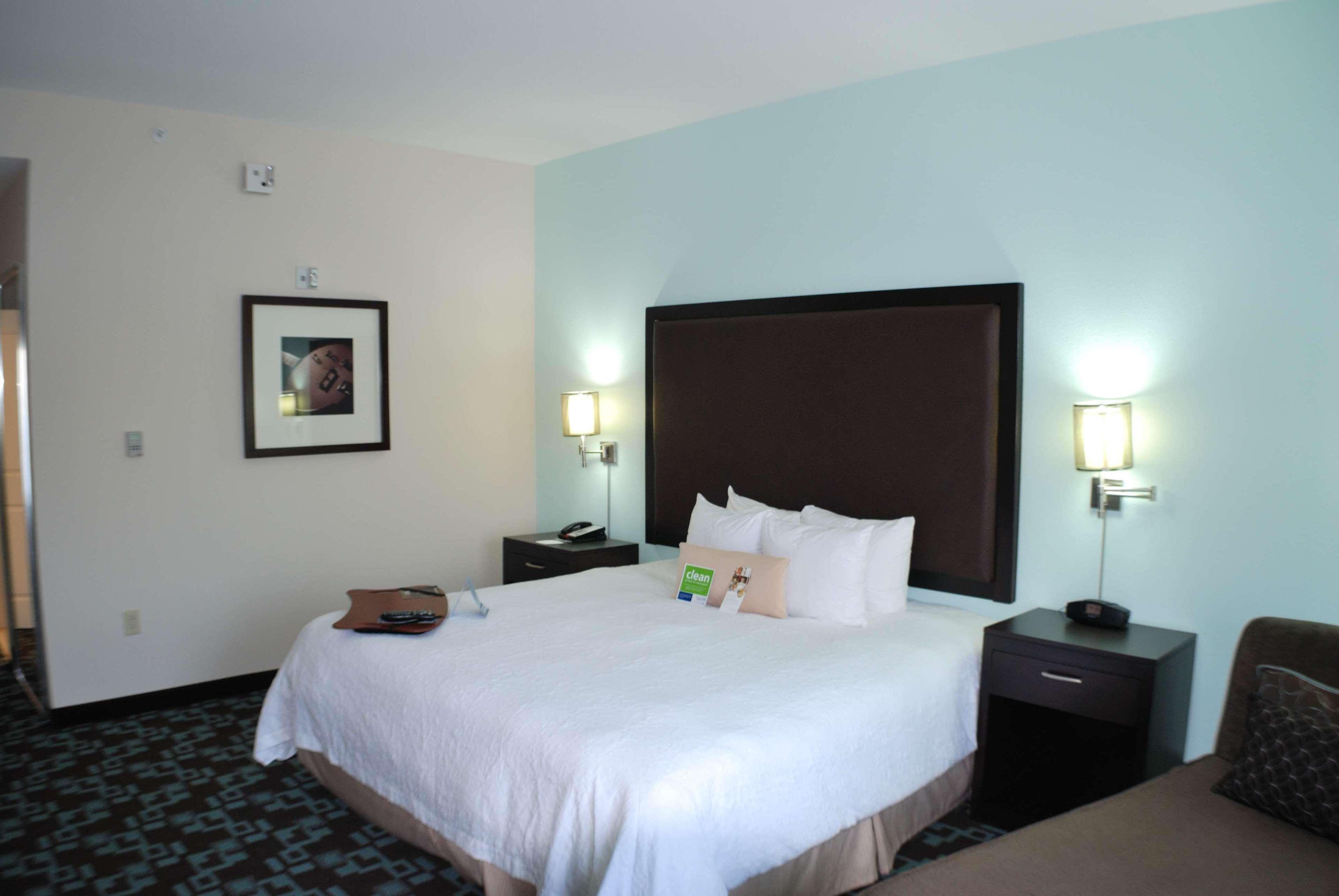 Hampton Inn & Suites Nashville At Opryland Szoba fotó
