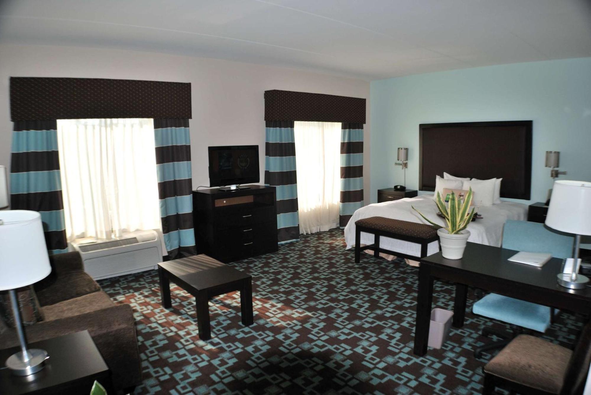 Hampton Inn & Suites Nashville At Opryland Kültér fotó