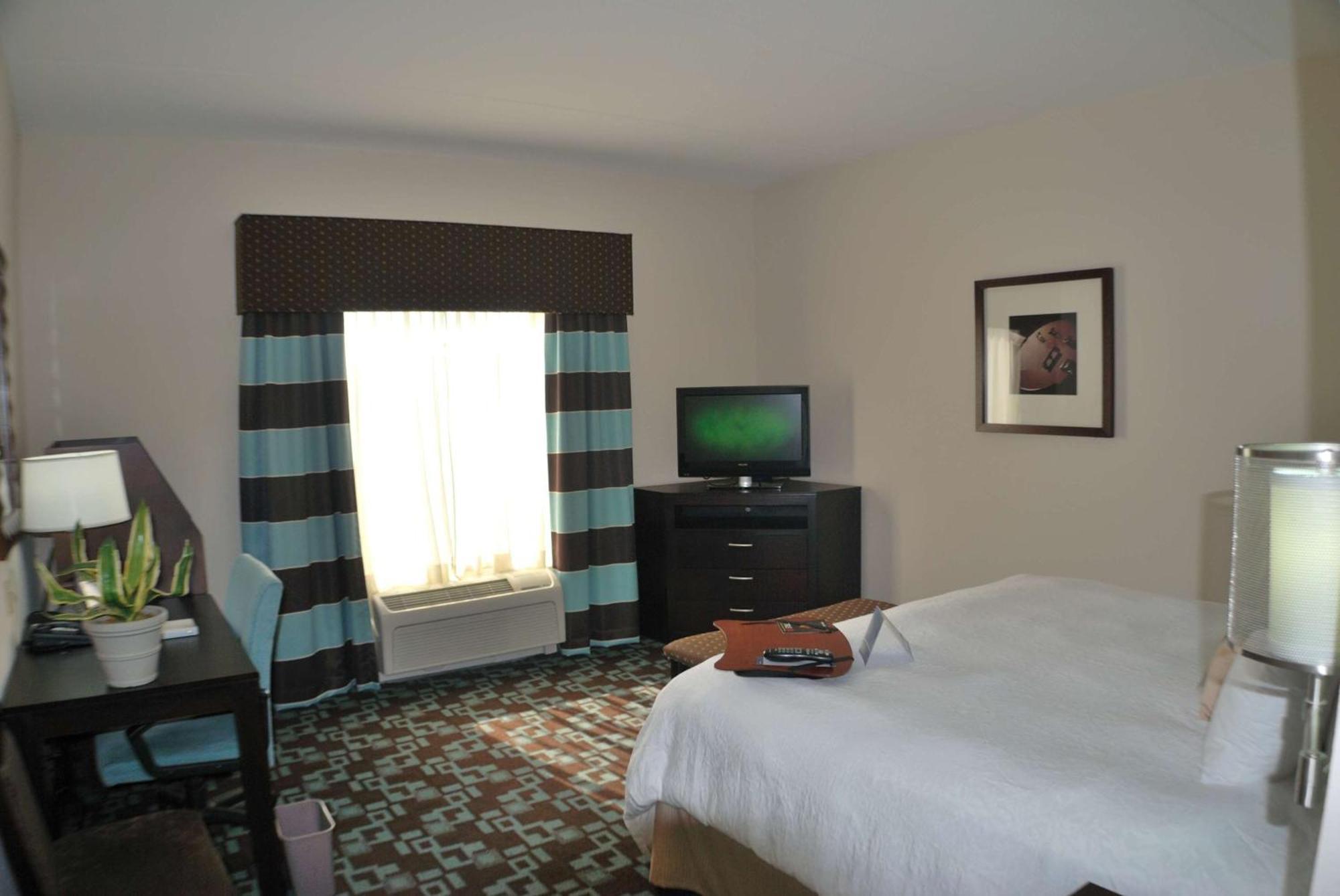 Hampton Inn & Suites Nashville At Opryland Kültér fotó