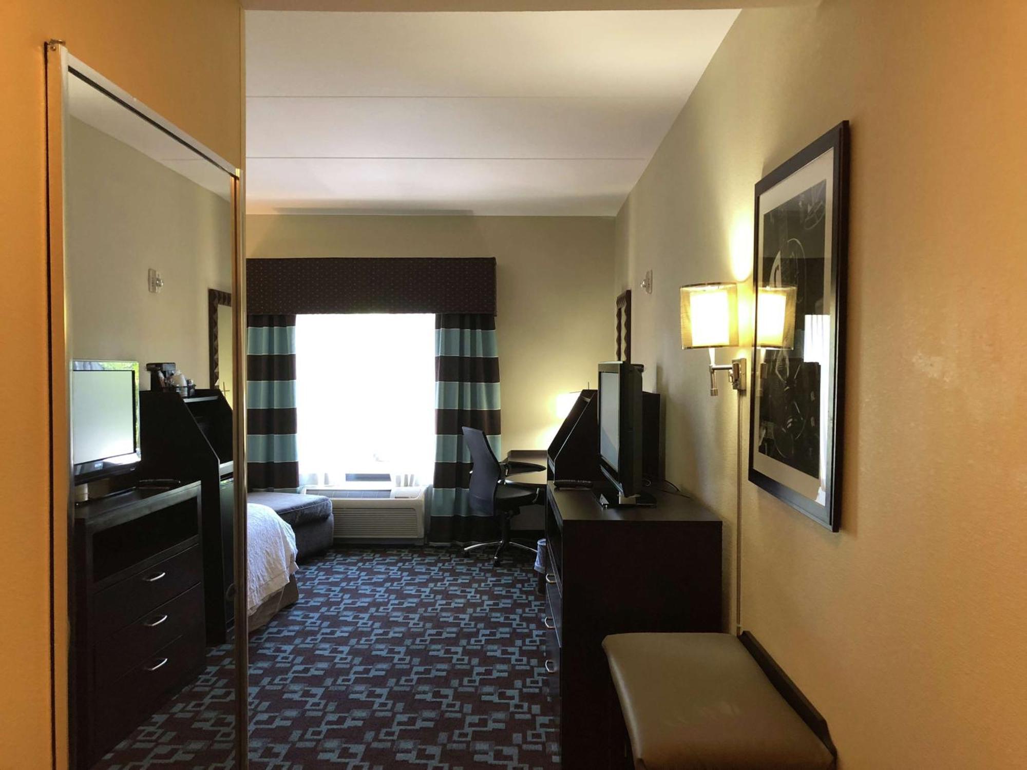 Hampton Inn & Suites Nashville At Opryland Kültér fotó