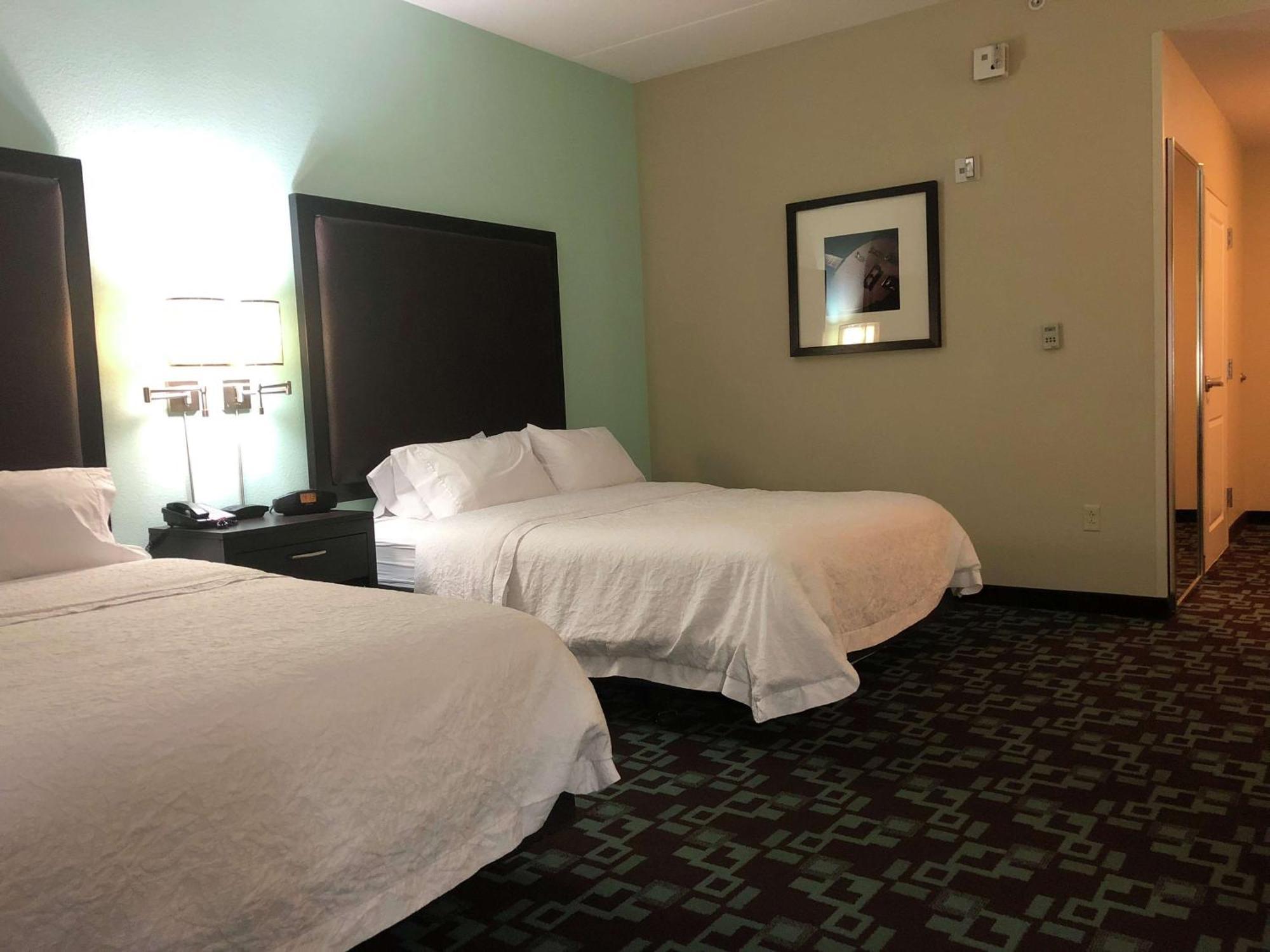 Hampton Inn & Suites Nashville At Opryland Kültér fotó